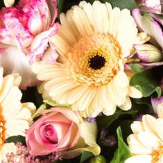 Florist&#39;s Choice Sheaf 